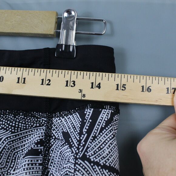 Lululemon Shorts Womens 4 Speed Short Dottie Tribe Geometric Performance Stretch - Picture 5 of 11